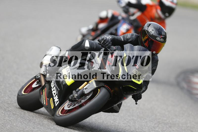 /37 28.07.2025 Dunlop Ride und Test Day ADR/Einsteiger gruen/33